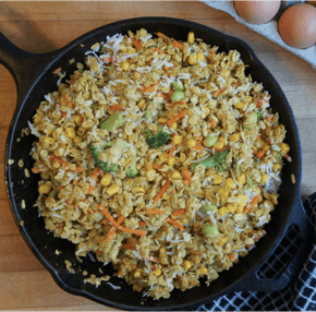 Skillet filled with savoury oats hash